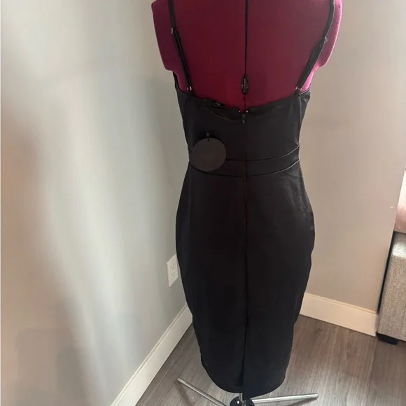 Elegant Black Dress size L - Picture 2 of 3